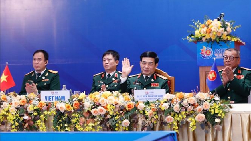 Vietnam raises South China Sea issue at ASEAN defence meeting